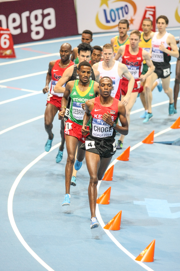 Kenijczyk Augustine Choge prowadził, ale ostatecznie zajął dopiero 9 miejsce