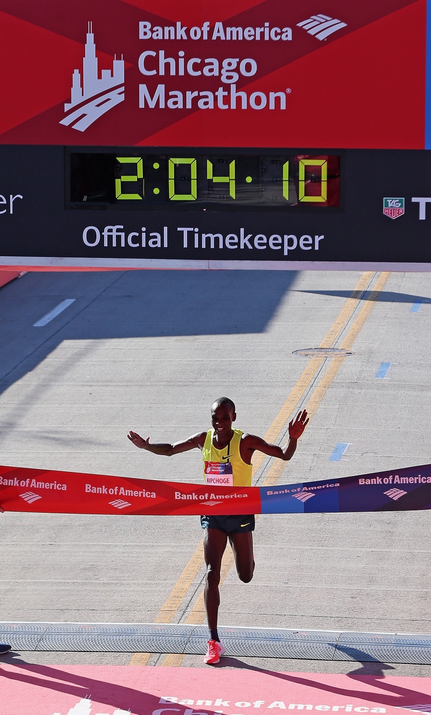 Eliud Kipchoge Chicago Marathon 2014 01