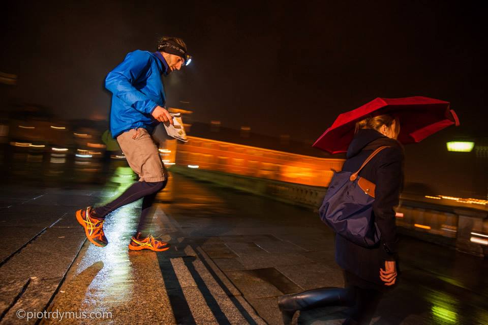 Warszawa nocą Fot. Piotr Dymus