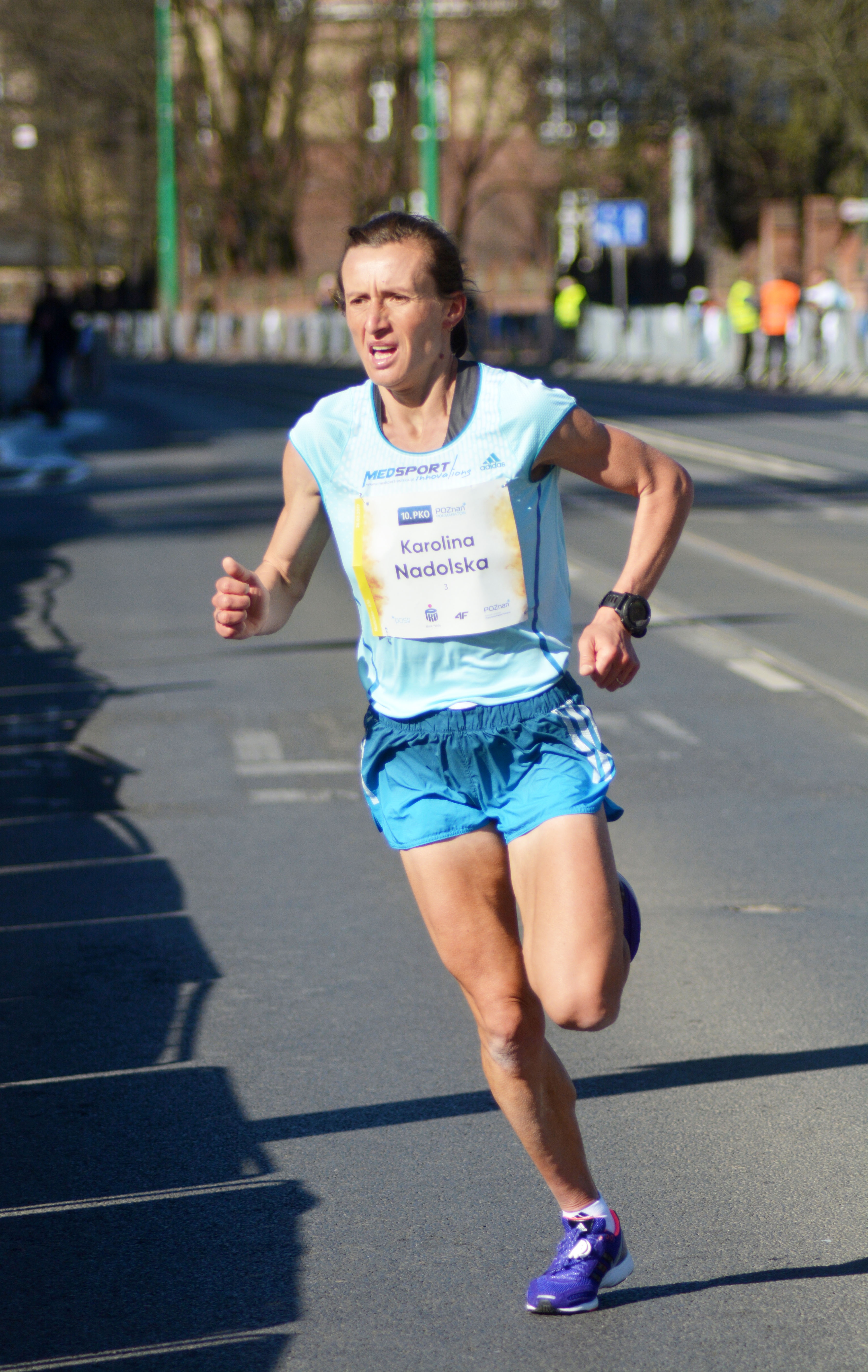 Fot. Karolina Adamska/East News. Poznan 26.03.2017 10. PKO Poznan polmaraton n/z Polka Karolina Nadolska Nowy Rekord Polski zwyciezca