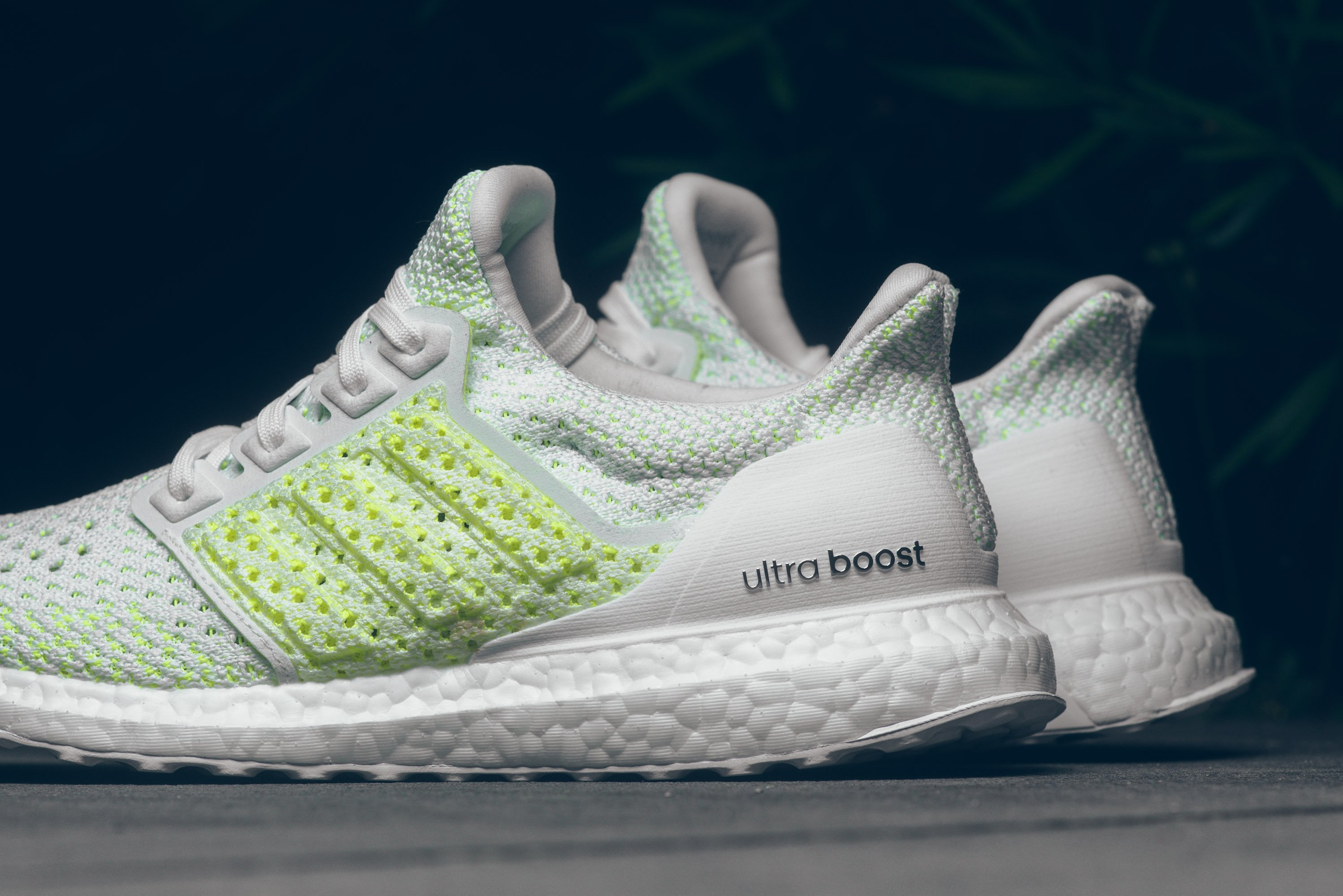 buty-adidasa-z-materialem-ultraboost