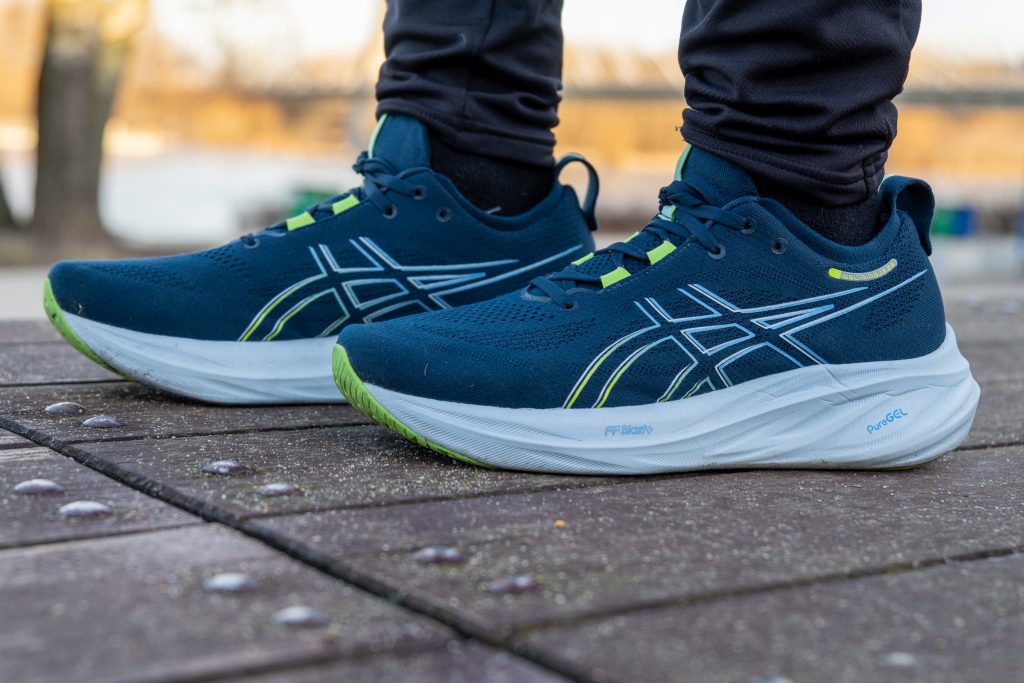 ASICS GEL-NIMBUS 26